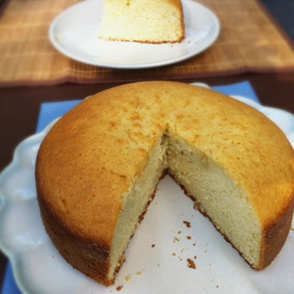 Vanilla Cake with Cardamom